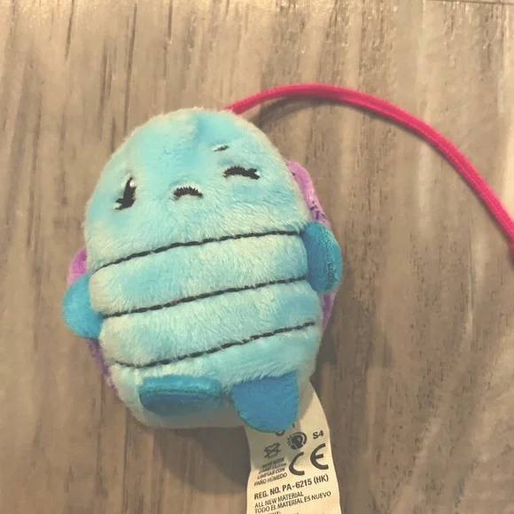 Pikmi Pops!! **4** Pikmi Pops and storage Containers!! Gently used! - Picture 3 of 16